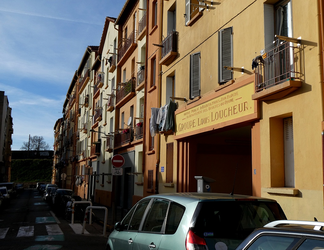 Façade du groupe HLM Louis-Loucheur à Marseille en janvier 2024, logement existant d’illustration, pas un chantier ni une autorisation de 2026