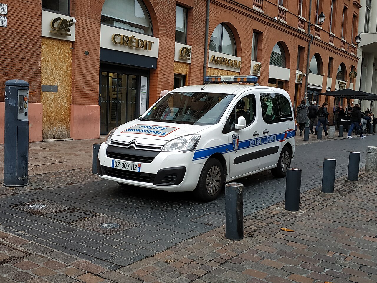 Véhicule de police municipale à Toulouse le 14 novembre 2019, photographie d’archive qui ne montre ni Aubagne ni le collège Lakanal